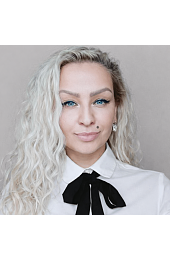 Anna Jaskiewicz Aesthetic.Expert Golden Medical Media Autor dziennikarz.png